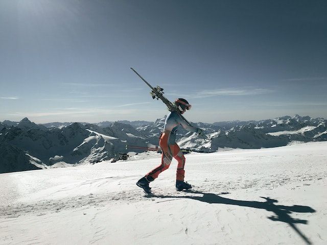 commerce de location vente de skis articles sport d'hiver à remettre